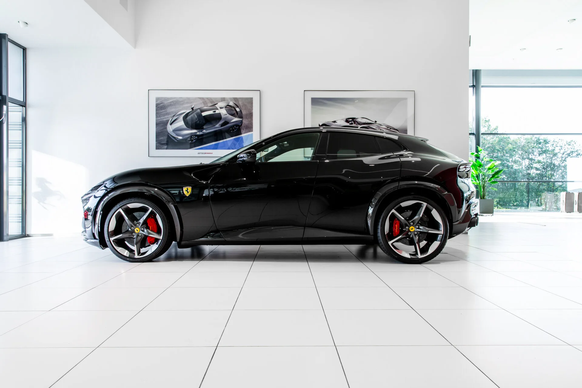 2025 Ferrari Purosangue, 3/30