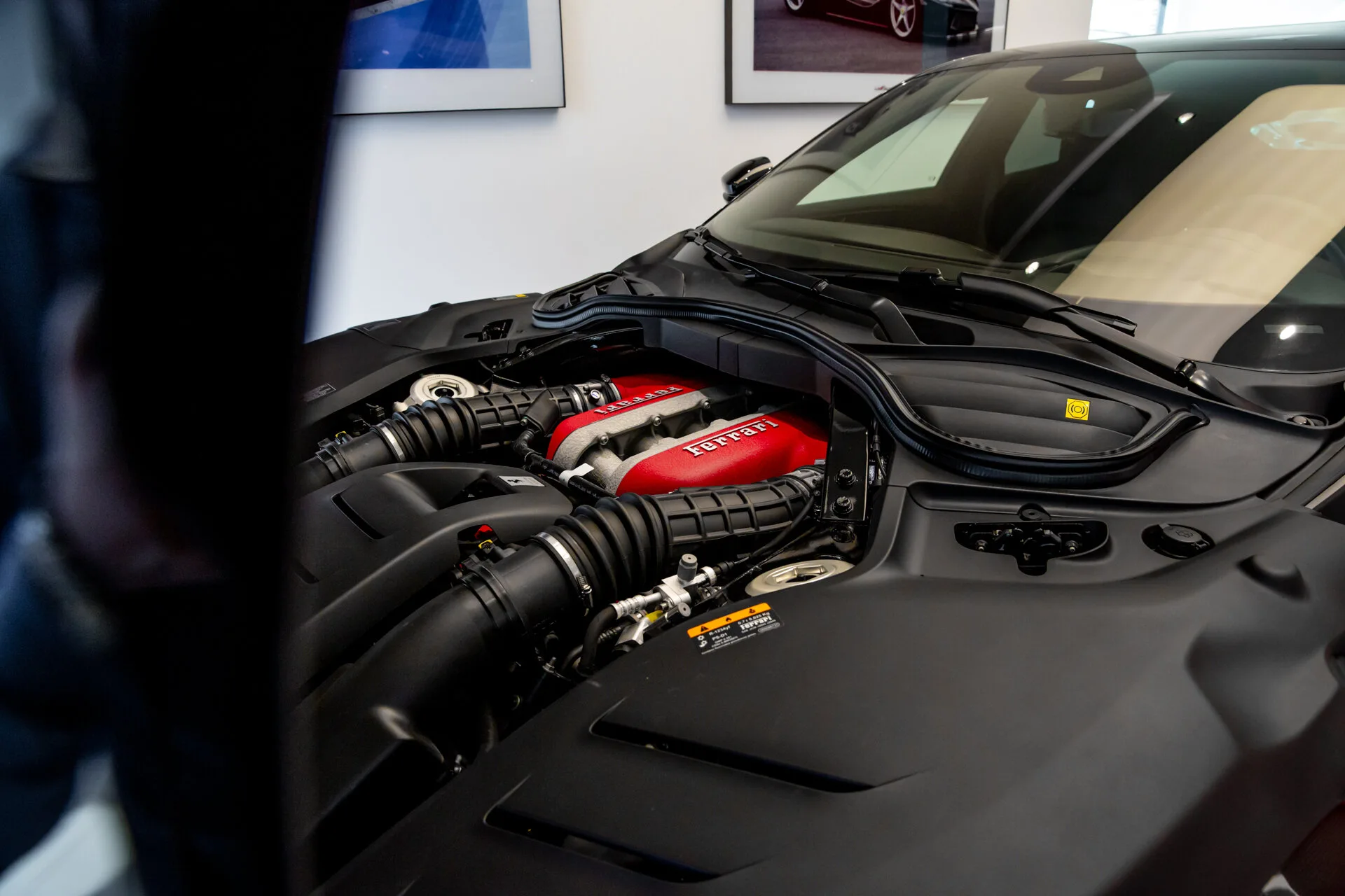 2025 Ferrari Purosangue, 25/30