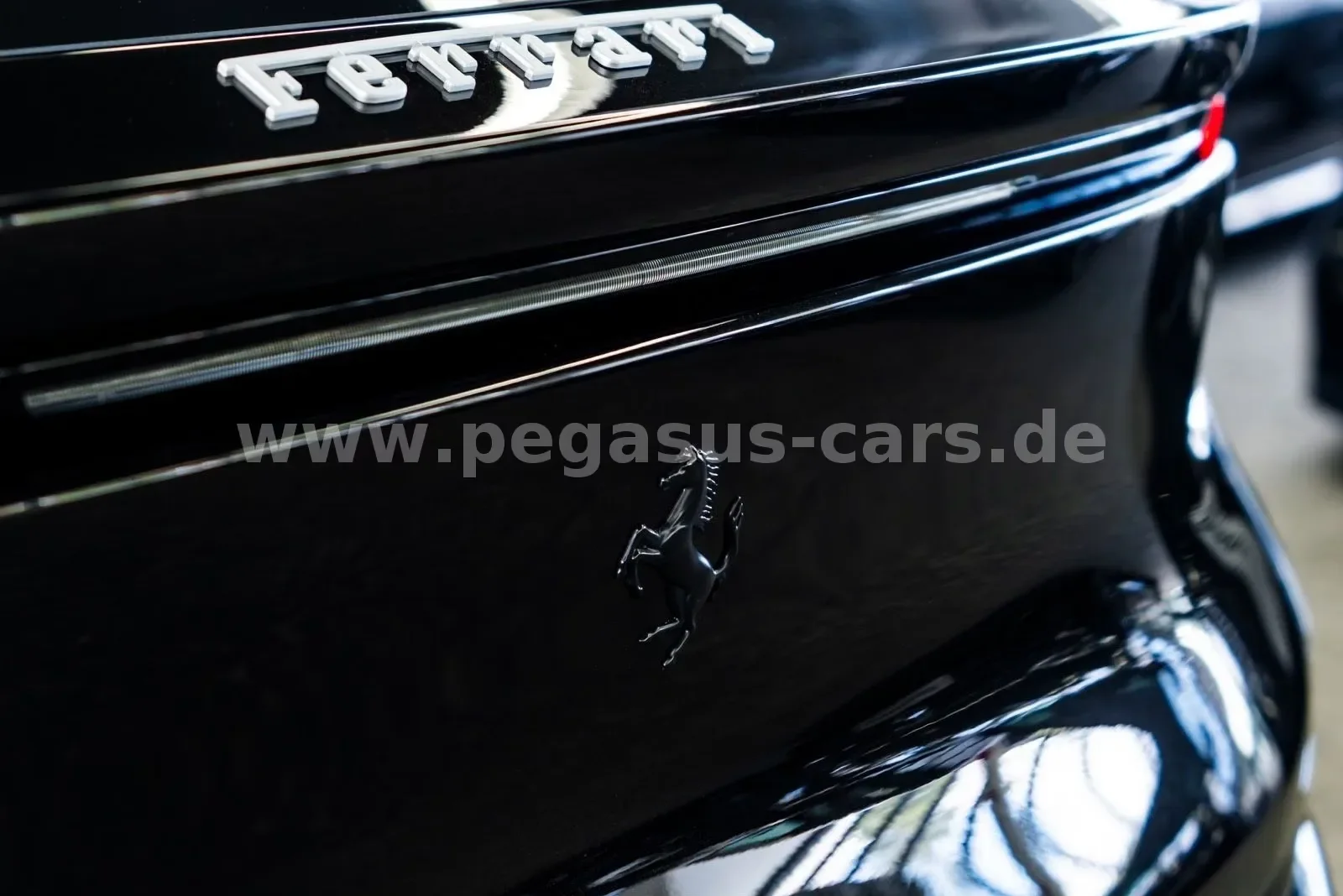 2025 Ferrari Purosangue, 16/30