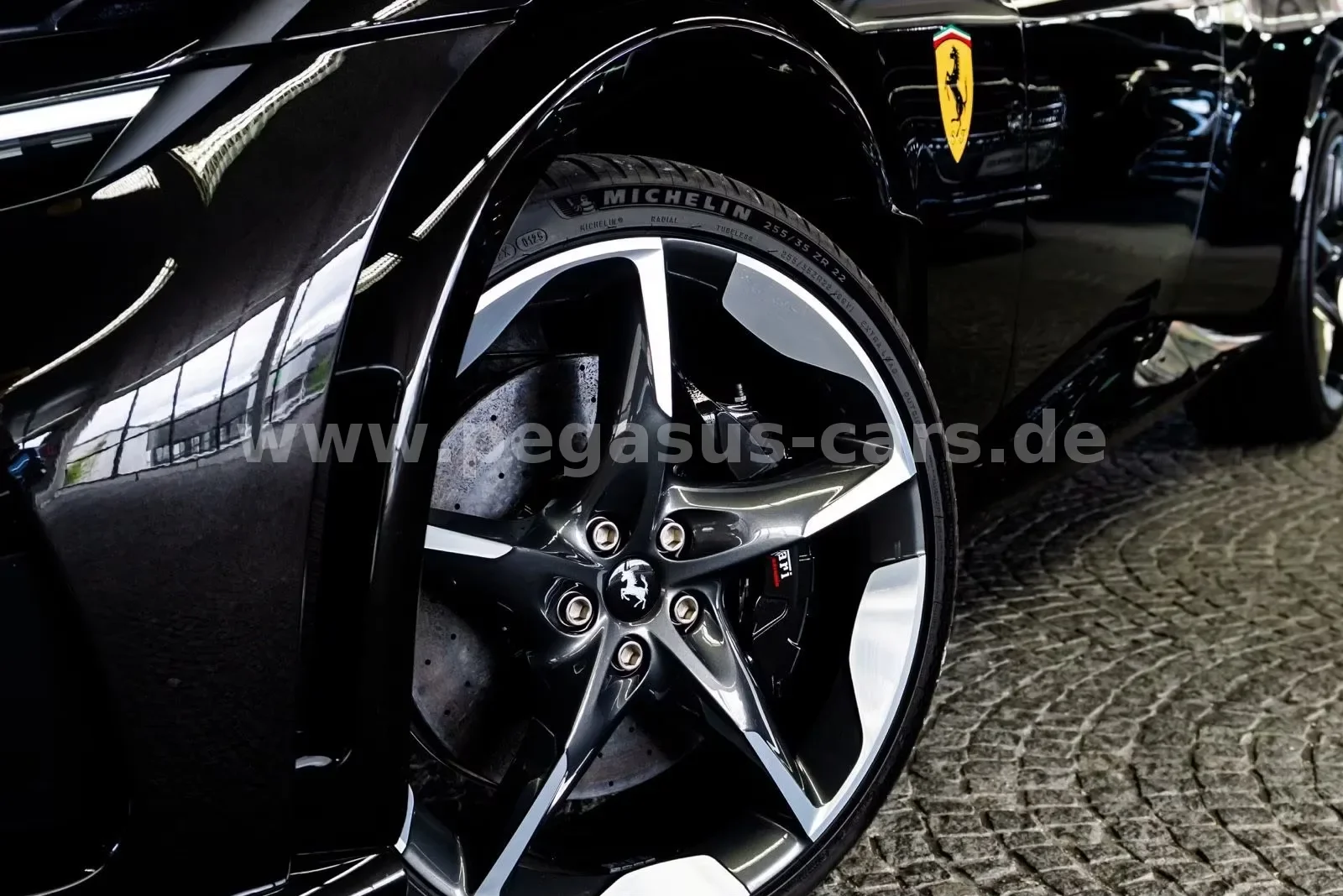 2025 Ferrari Purosangue, 19/30