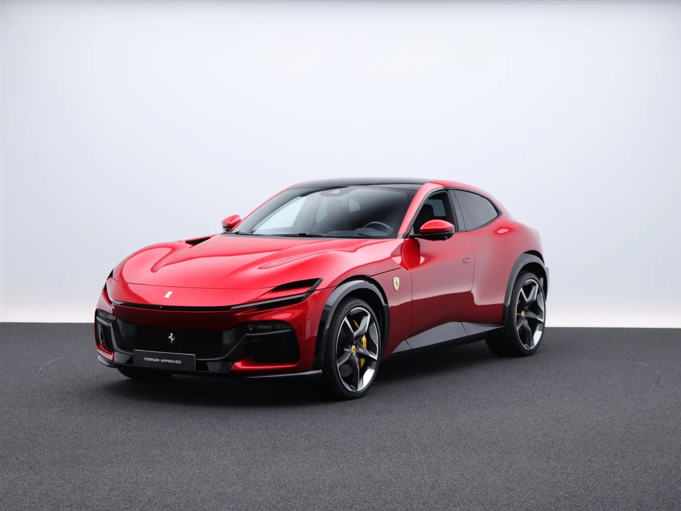2025 Ferrari Purosangue proposée par un concessionnaire spécialisé à Frankfurt am Main, Allemagne, photo 2 sur 15