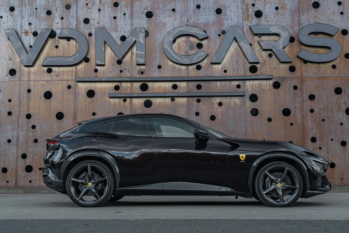 2025 Ferrari Purosangue offered by a supercar dealer in Gronau, Germany, photo 8 of 25