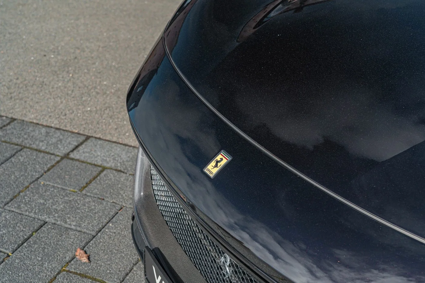2025 Ferrari Purosangue offered by a supercar dealer in Gronau, Germany, photo 12 of 25
