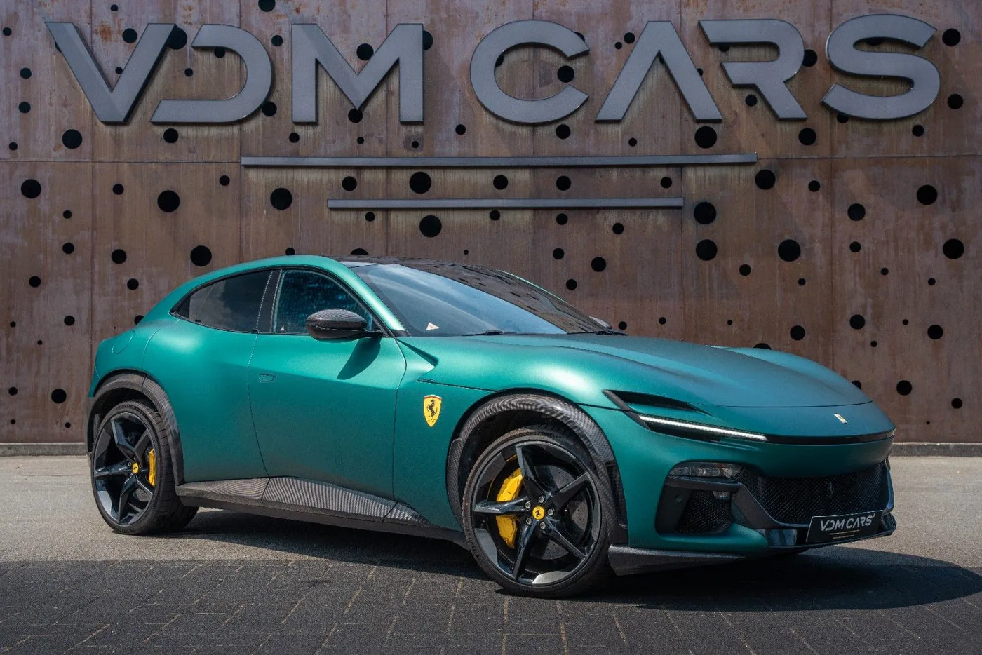 2025 Ferrari Purosangue angeboten von einem Supersportwagenhändler in Gronau, Deutschland, Foto 3 von 25