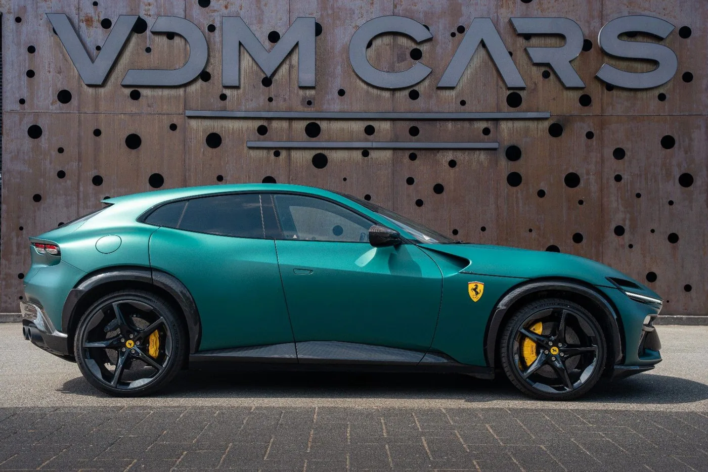 2025 Ferrari Purosangue angeboten von einem Supersportwagenhändler in Gronau, Deutschland, Foto 7 von 25