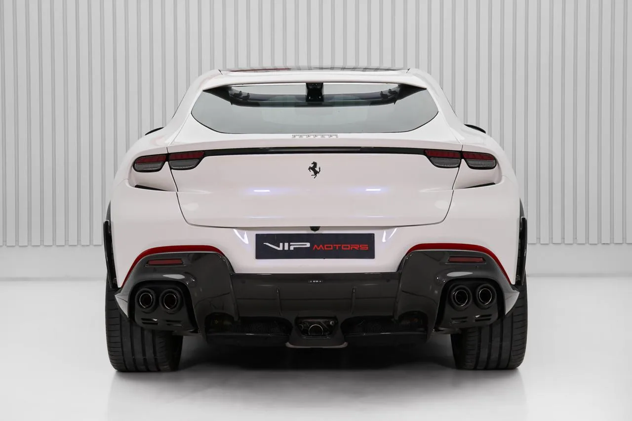 2025 Ferrari Purosangue Atelier proposée par un concessionnaire spécialisé à Dubai, Émirats arabes unis, photo 5 sur 10