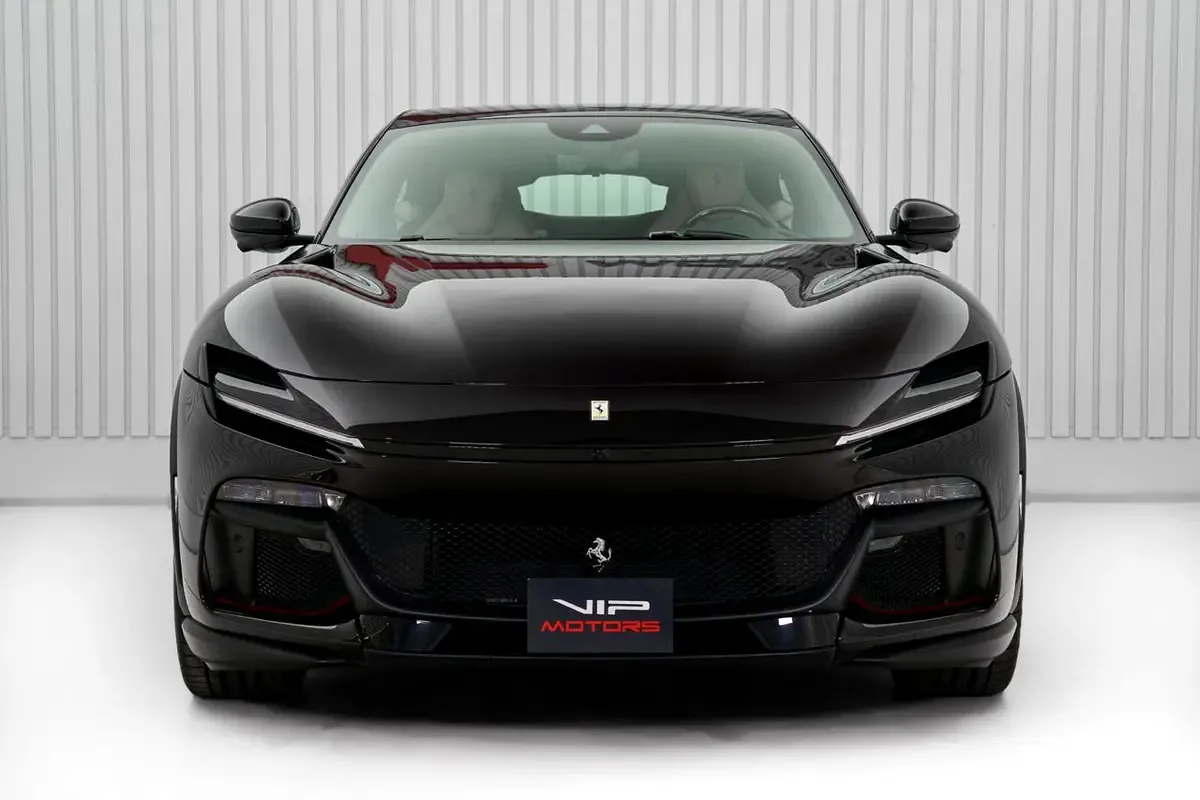 2025 Ferrari Purosangue, 2/13