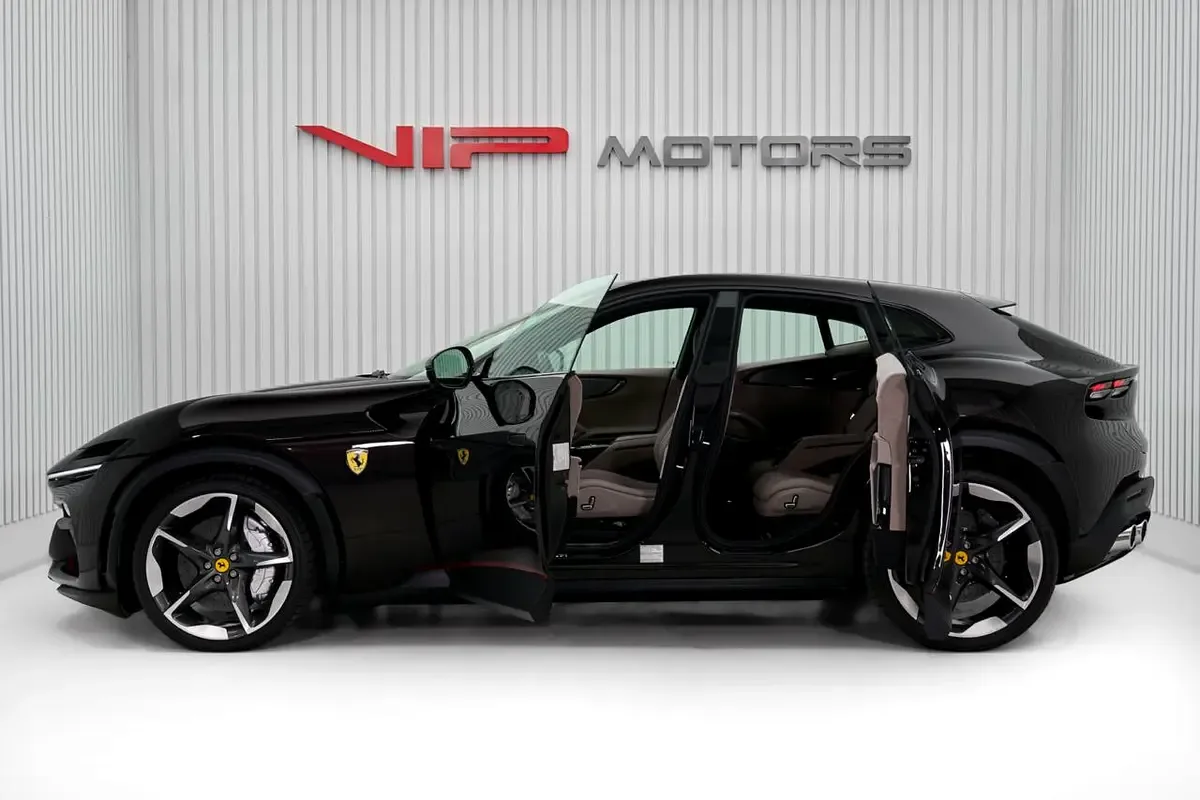 2025 Ferrari Purosangue, 8/13