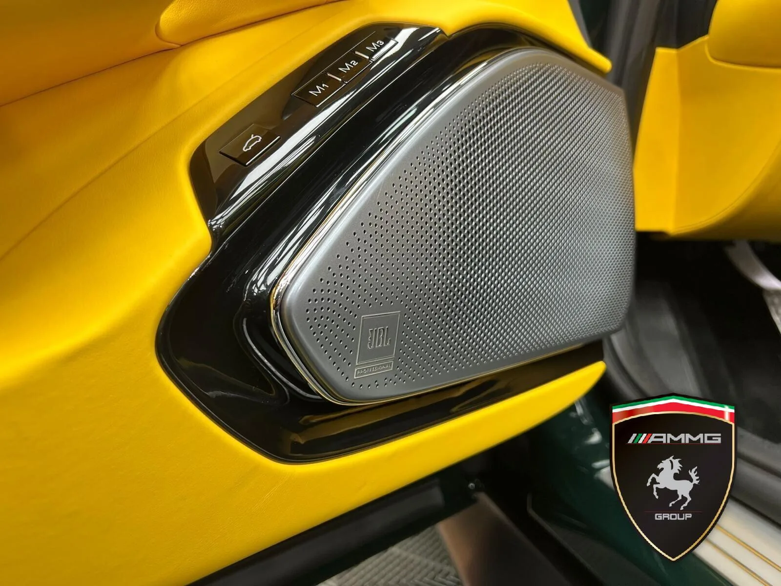 2025 Ferrari Roma Spider, 14/15