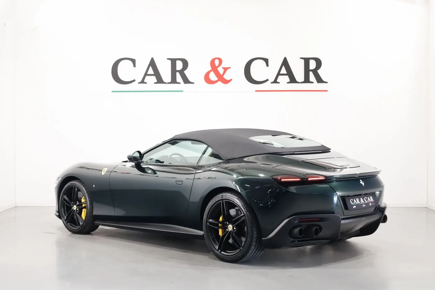 2025 Ferrari Roma Spider Atelier offered by a supercar dealer in Zibido San Giacomo, Italy, photo 2 of 25