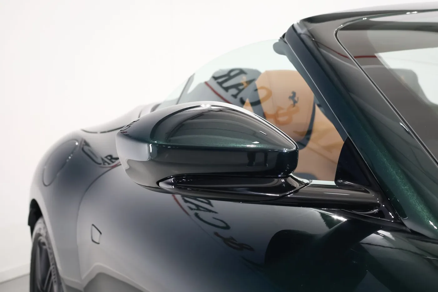 2025 Ferrari Roma Spider Atelier offered by a supercar dealer in Zibido San Giacomo, Italy, photo 16 of 25