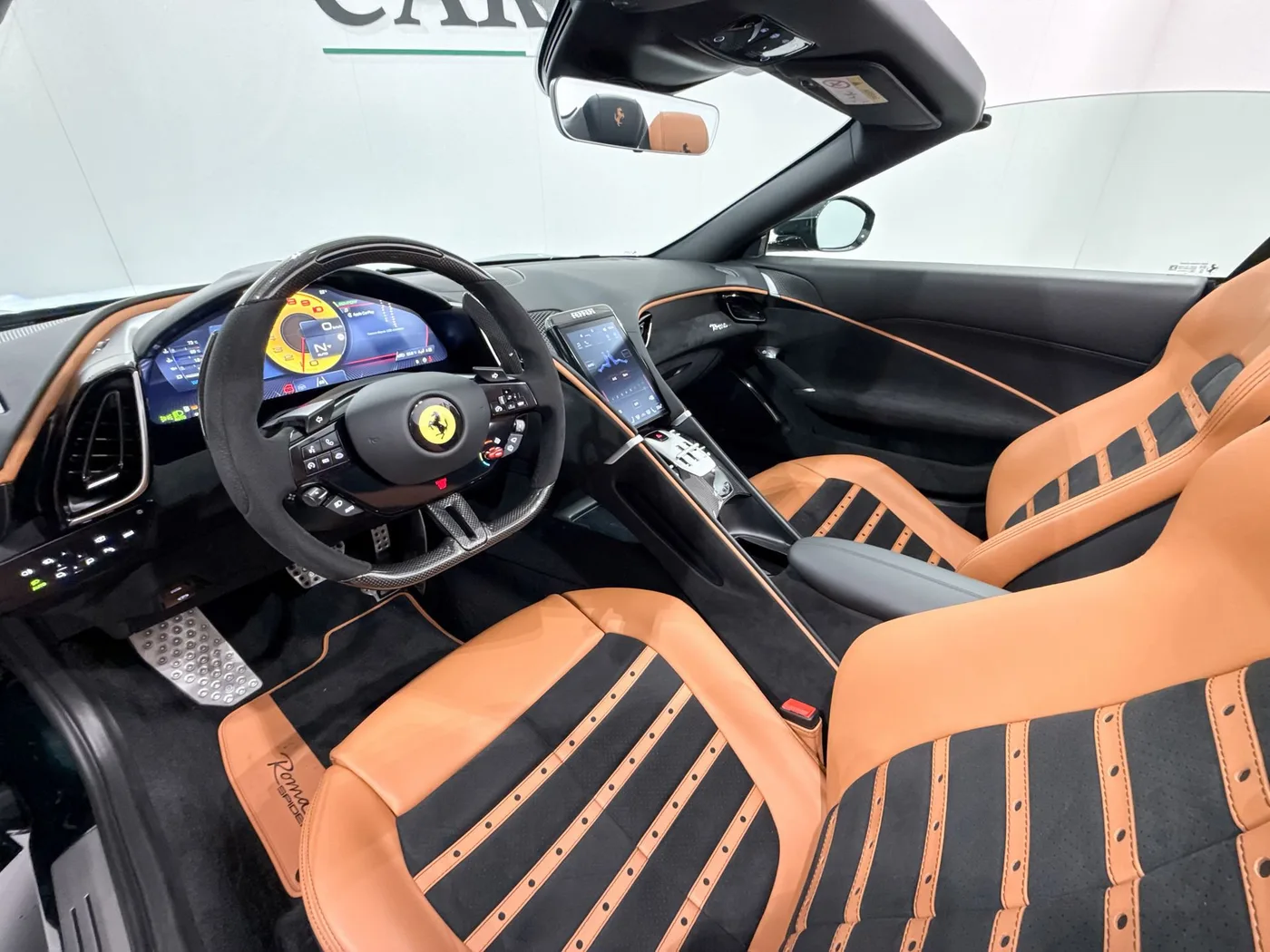 2025 Ferrari Roma Spider Atelier offered by a supercar dealer in Zibido San Giacomo, Italy, photo 22 of 25