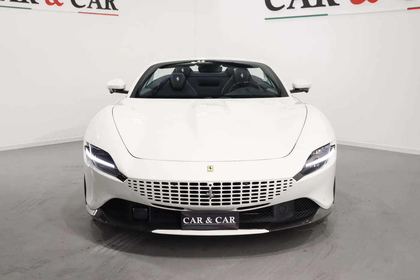 2025 Ferrari Roma Spider angeboten von einem Supersportwagenhändler in Zibido San Giacomo, Italien, Foto 3 von 25