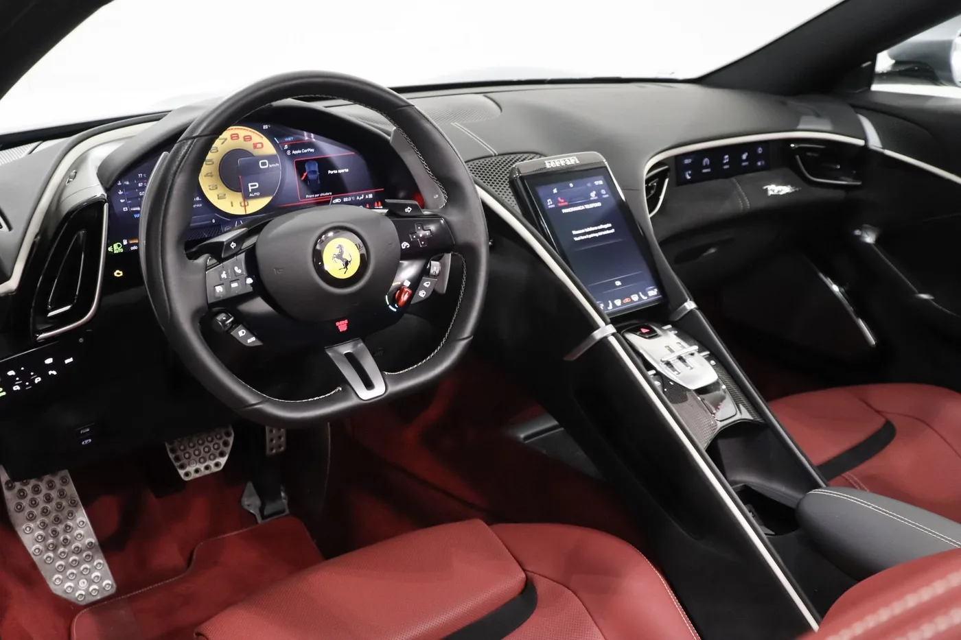 2025 Ferrari Roma Spider offered by a supercar dealer in Zibido San Giacomo, Italy, photo 9 of 18