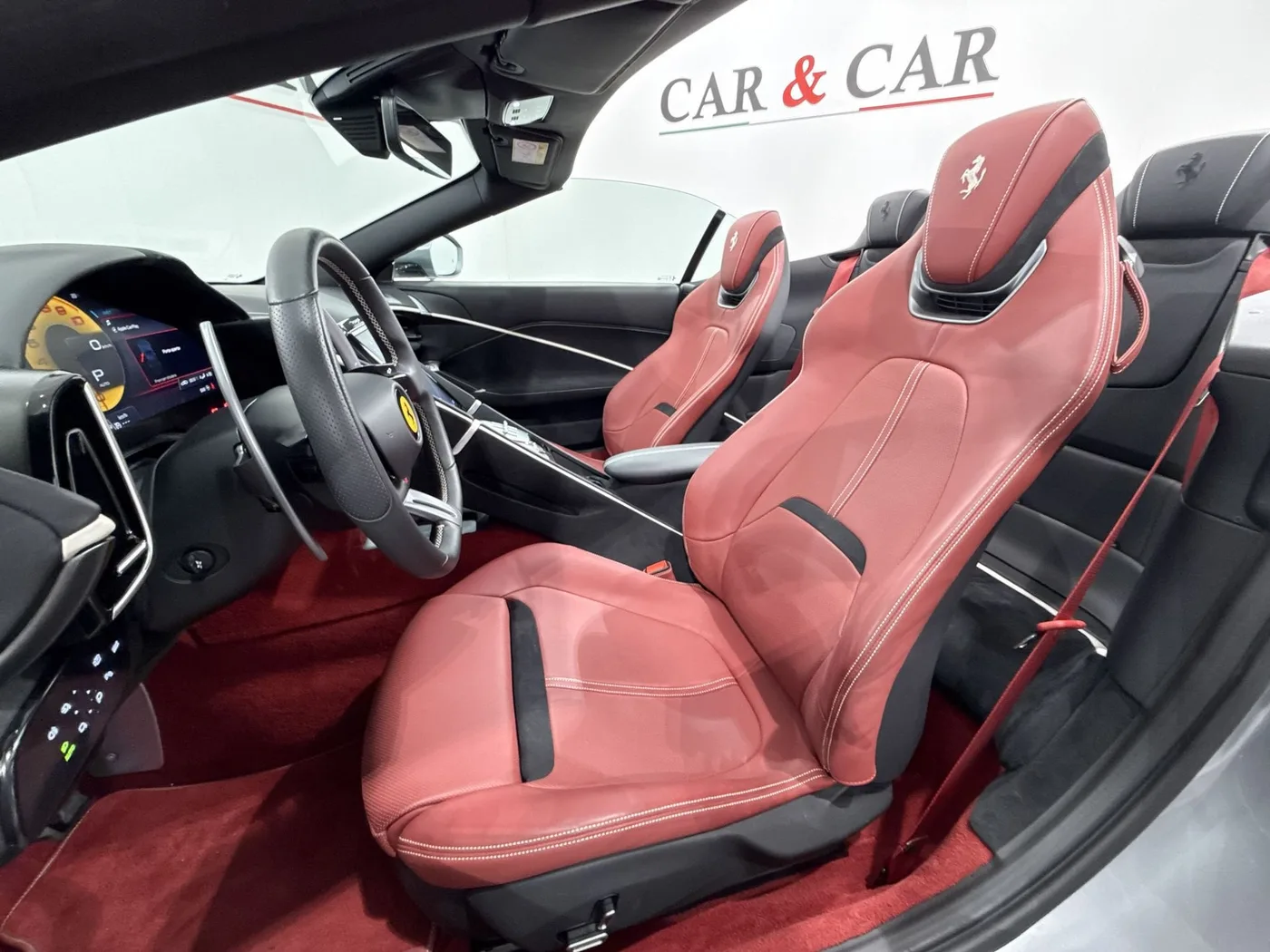 2025 Ferrari Roma Spider offered by a supercar dealer in Zibido San Giacomo, Italy, photo 13 of 18