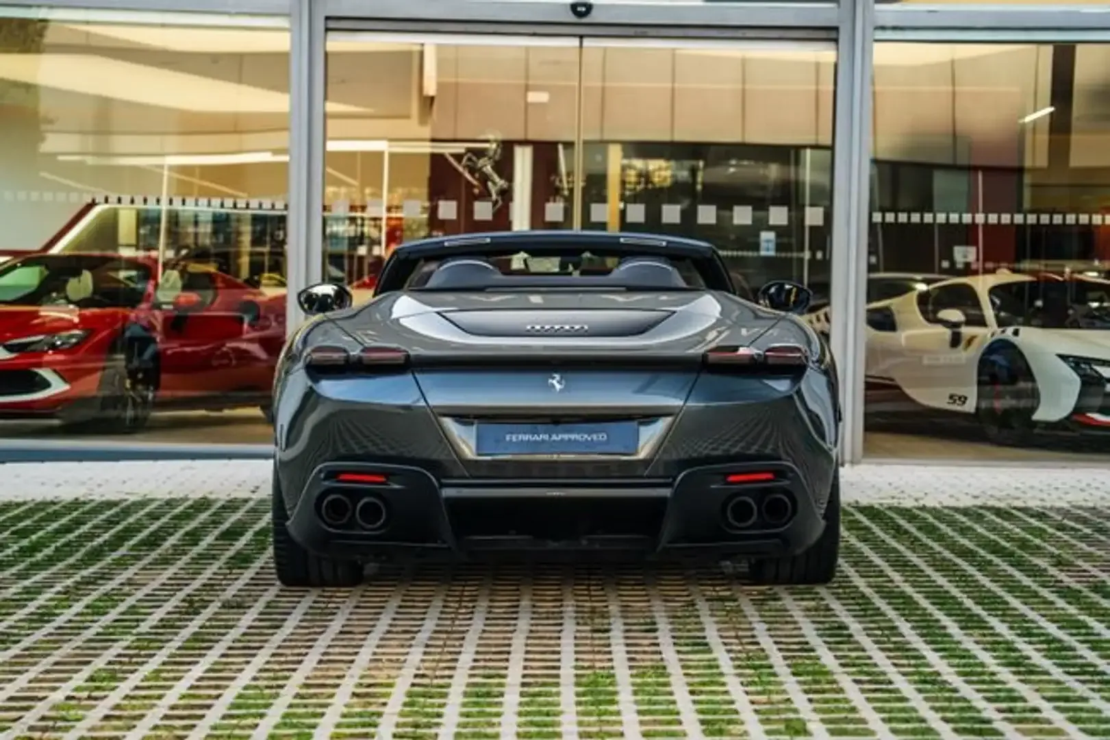 2025 Ferrari Roma Spider, 6/29