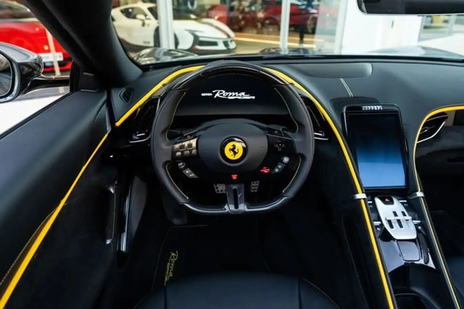 2025 Ferrari Roma Spider, 14/29