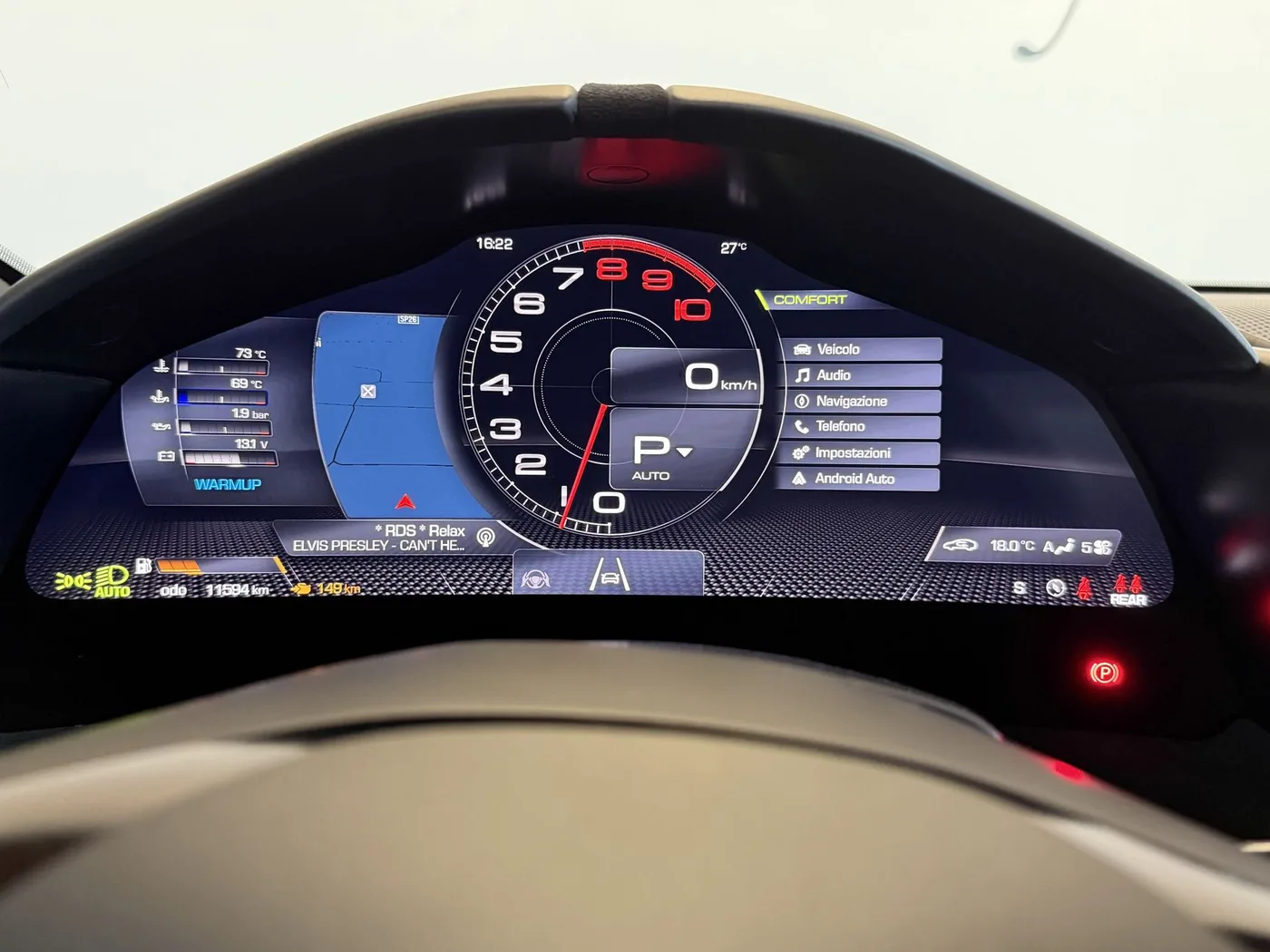 2025 Ferrari Roma Spider proposée par un concessionnaire spécialisé à Lucca, Italie, photo 17 sur 25