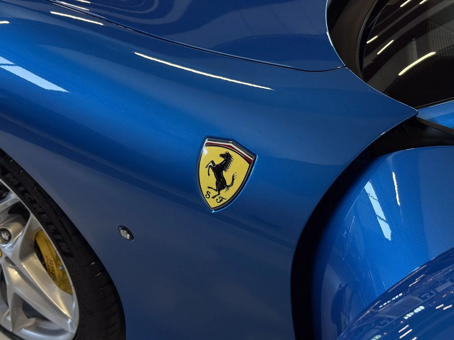 2025 Ferrari Roma Spider, 9/23