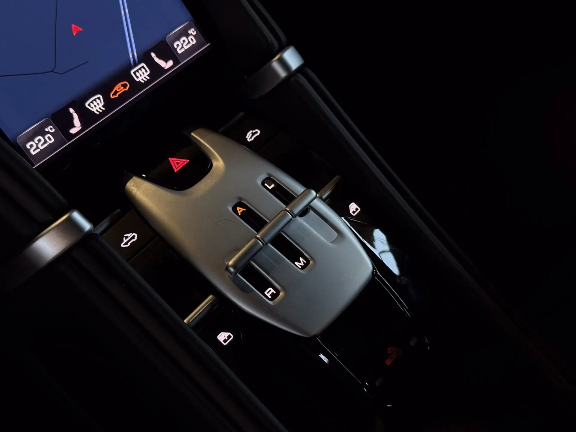 2025 Ferrari Roma Spider, 20/23