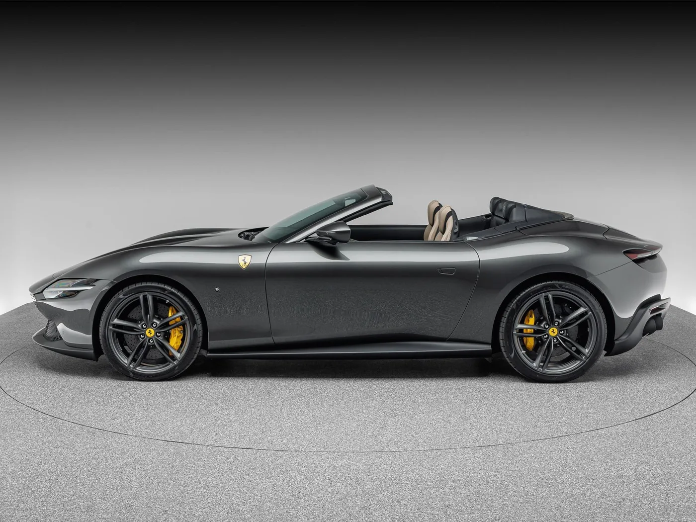 2025 Ferrari Roma Spider angeboten von einem Fachhändler in Böblingen, Deutschland, Foto 2 von 15