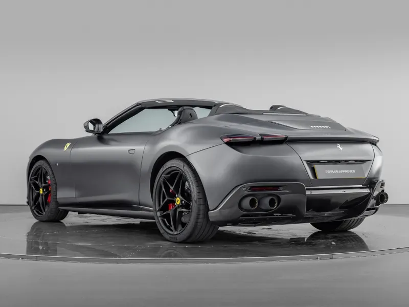 2025 Ferrari Roma Spider, 4/30
