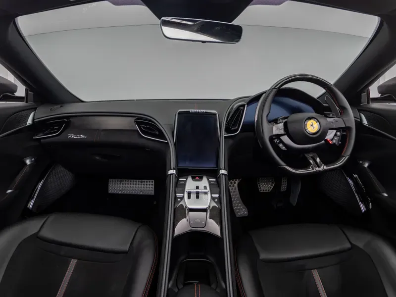2025 Ferrari Roma Spider, 10/30