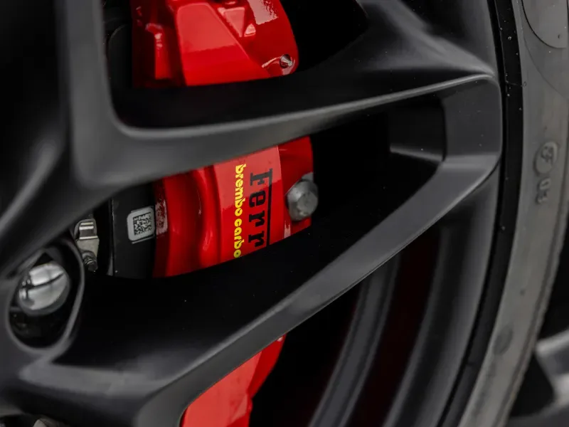 2025 Ferrari Roma Spider, 21/30