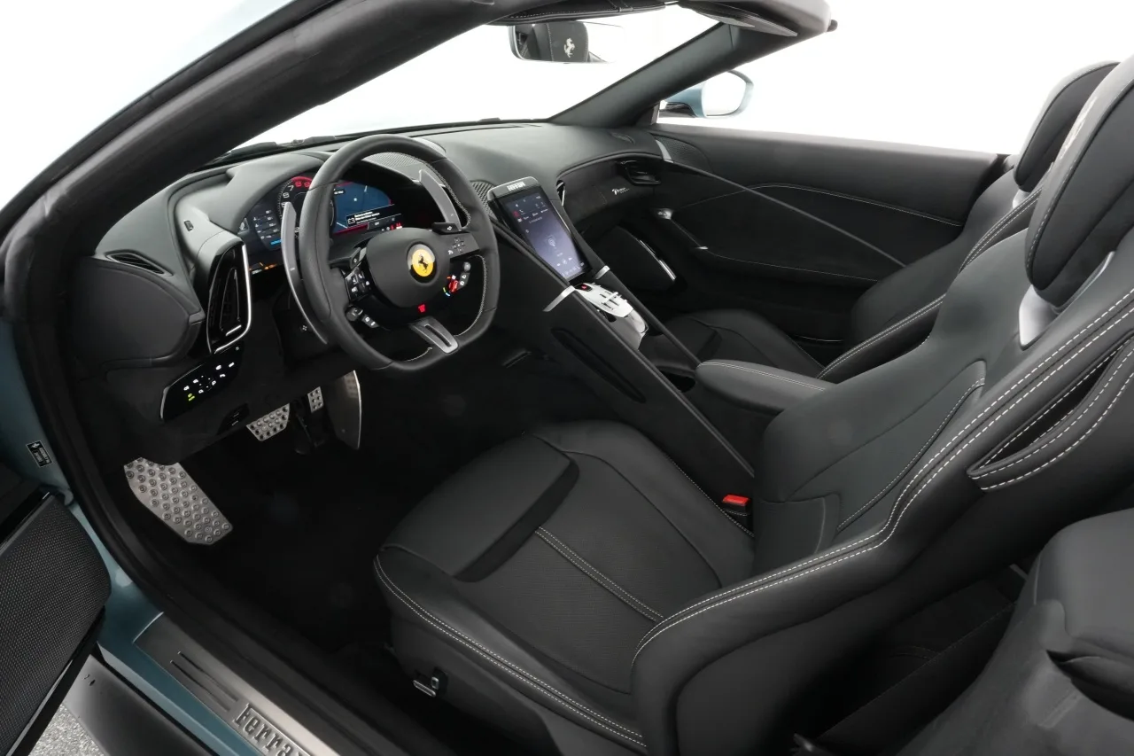 2025 Ferrari Roma Spider angeboten von einem Fachhändler in Meerbusch, Deutschland, Foto 5 von 6
