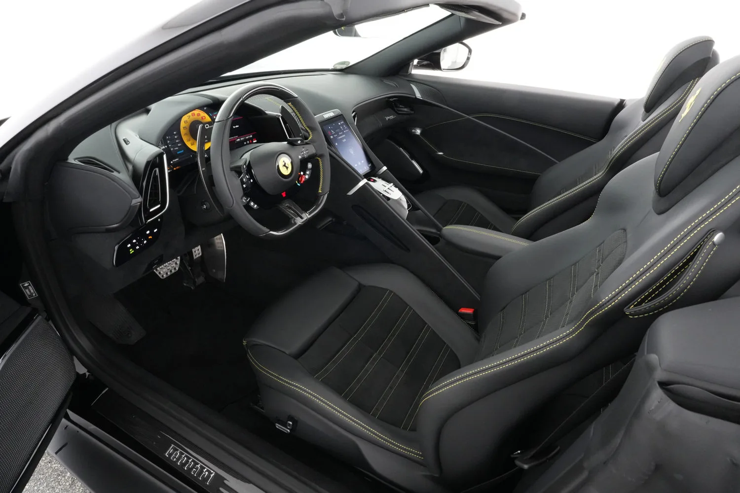 2025 Ferrari Roma Spider, 5/6