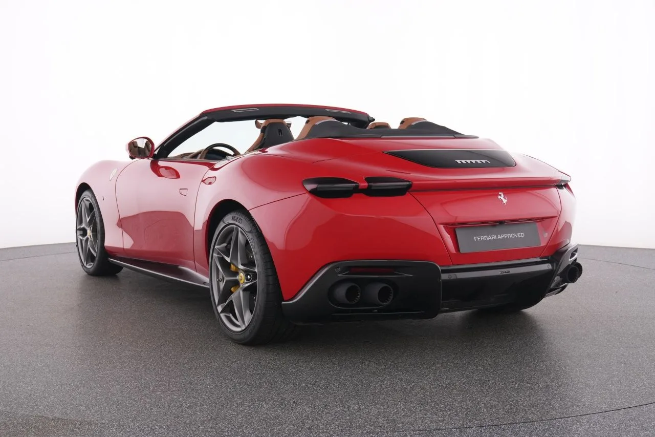 2025 Ferrari Roma Spider, 7/29