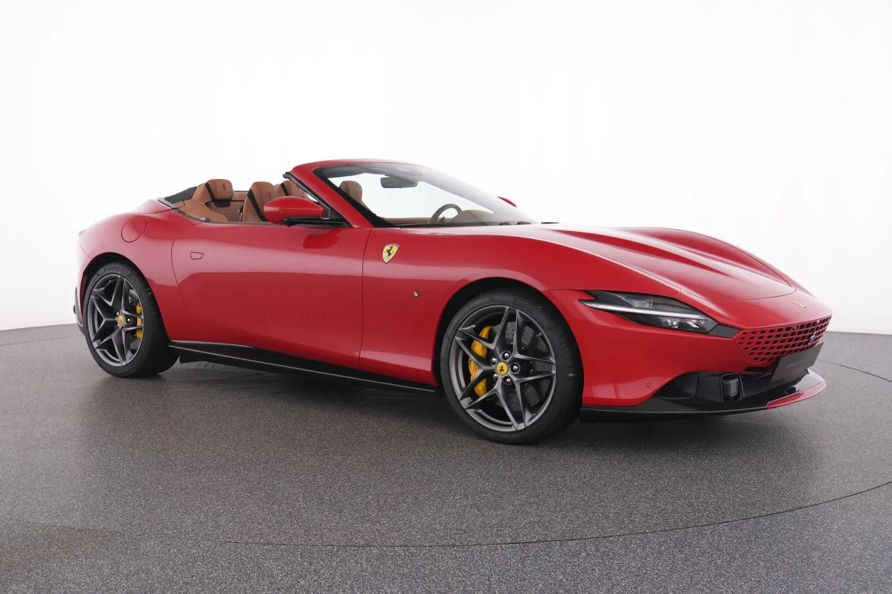 2025 Ferrari Roma Spider, 14/29