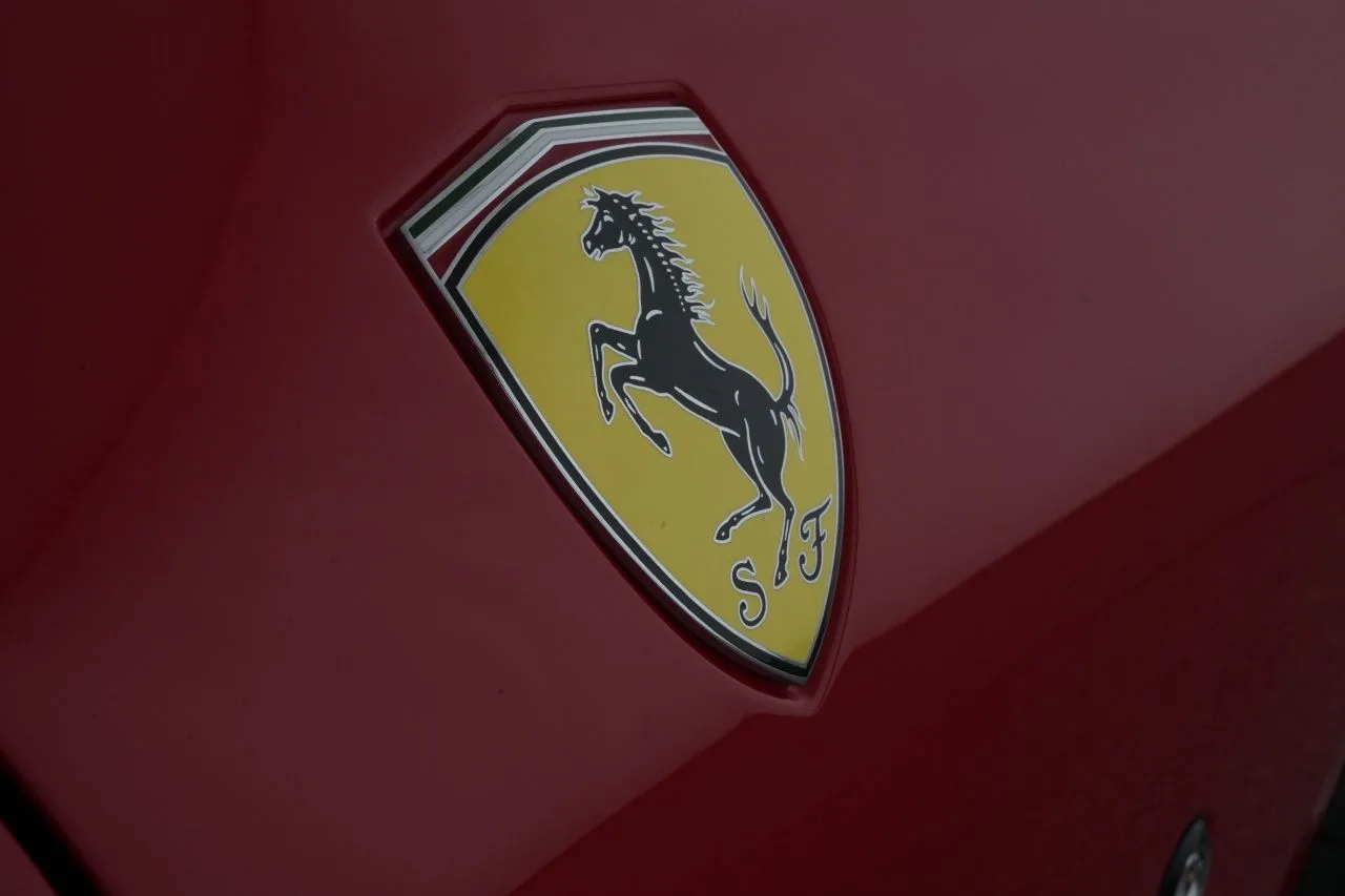 2025 Ferrari Roma Spider, 26/29