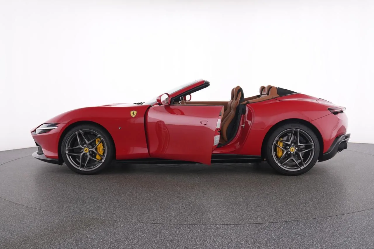 2025 Ferrari Roma Spider, 28/29