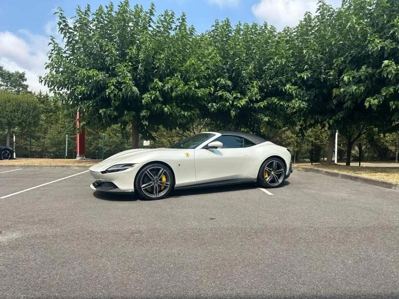 2025 Ferrari Roma Spider, 14/20