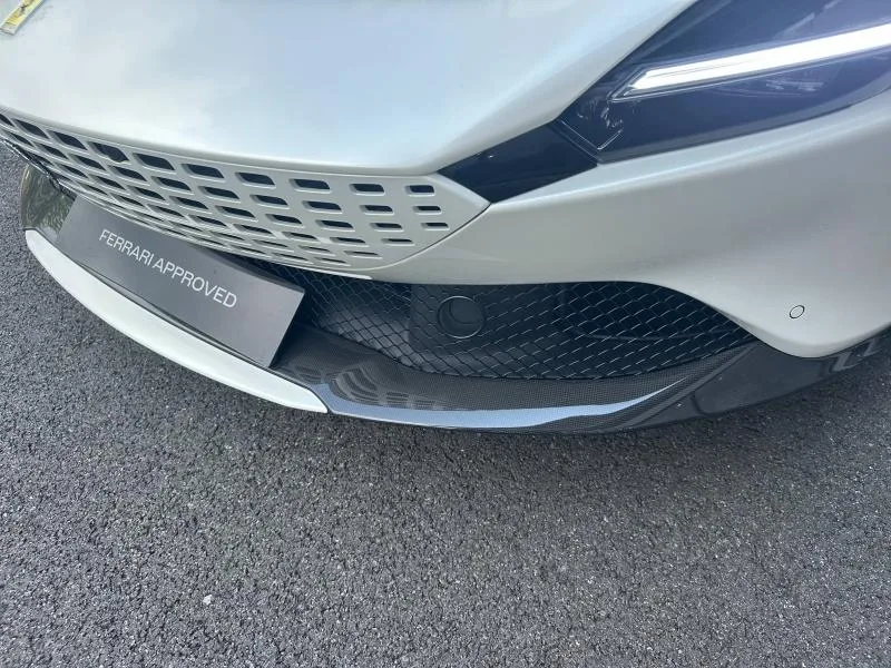 2025 Ferrari Roma Spider, 19/20