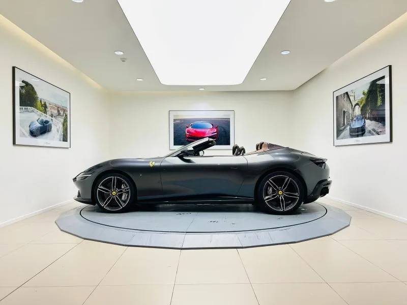 2025 Ferrari Roma Spider, 5/20