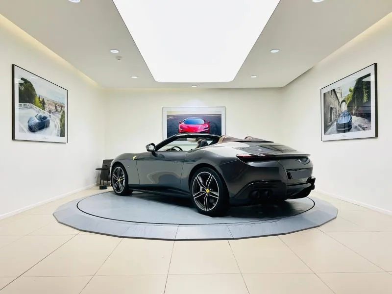2025 Ferrari Roma Spider, 6/20
