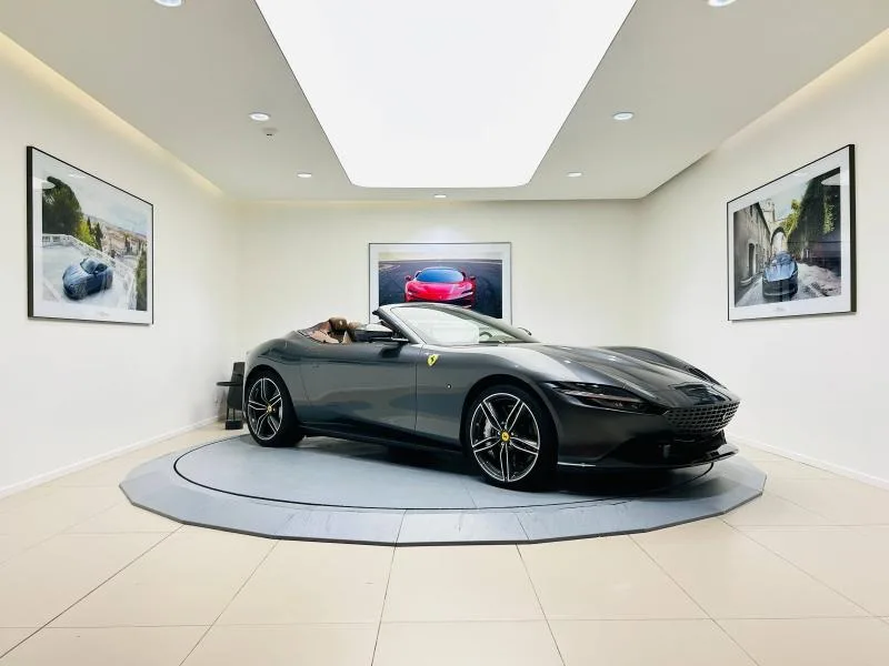 2025 Ferrari Roma Spider, 9/20