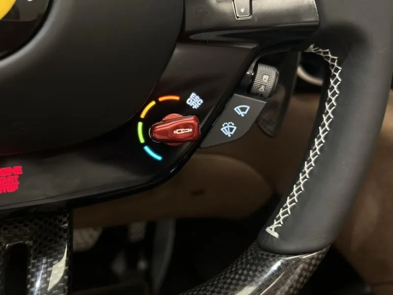 2025 Ferrari Roma Spider, 14/20