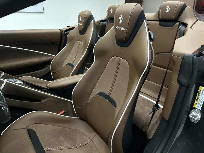 2025 Ferrari Roma Spider, 18/20