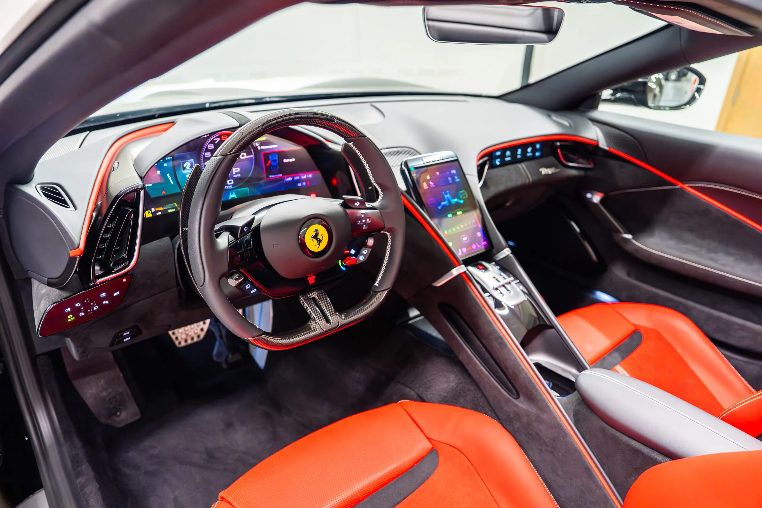 2025 Ferrari Roma Spider, 13/20
