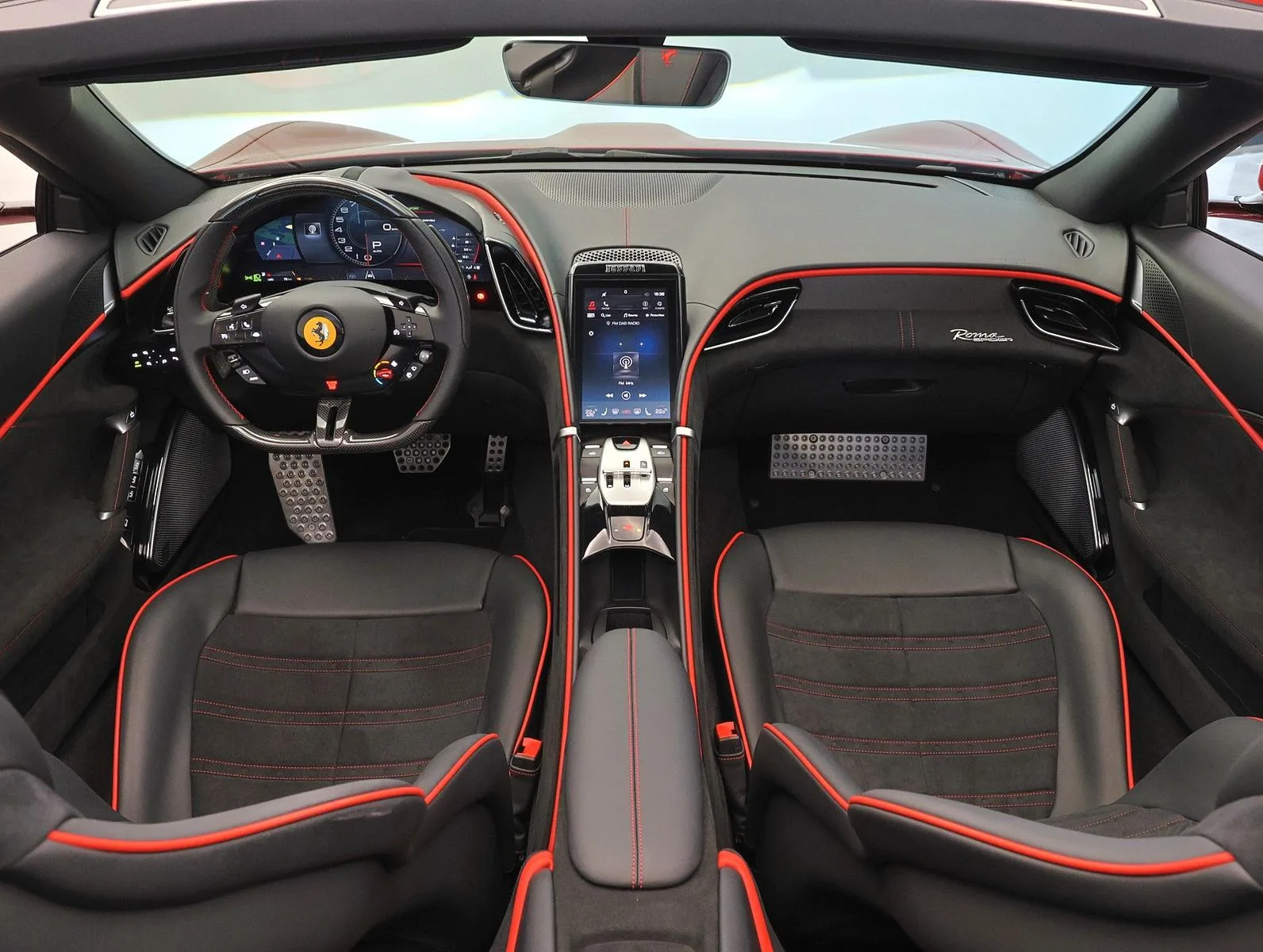 2025 Ferrari Roma Spider, 12/22