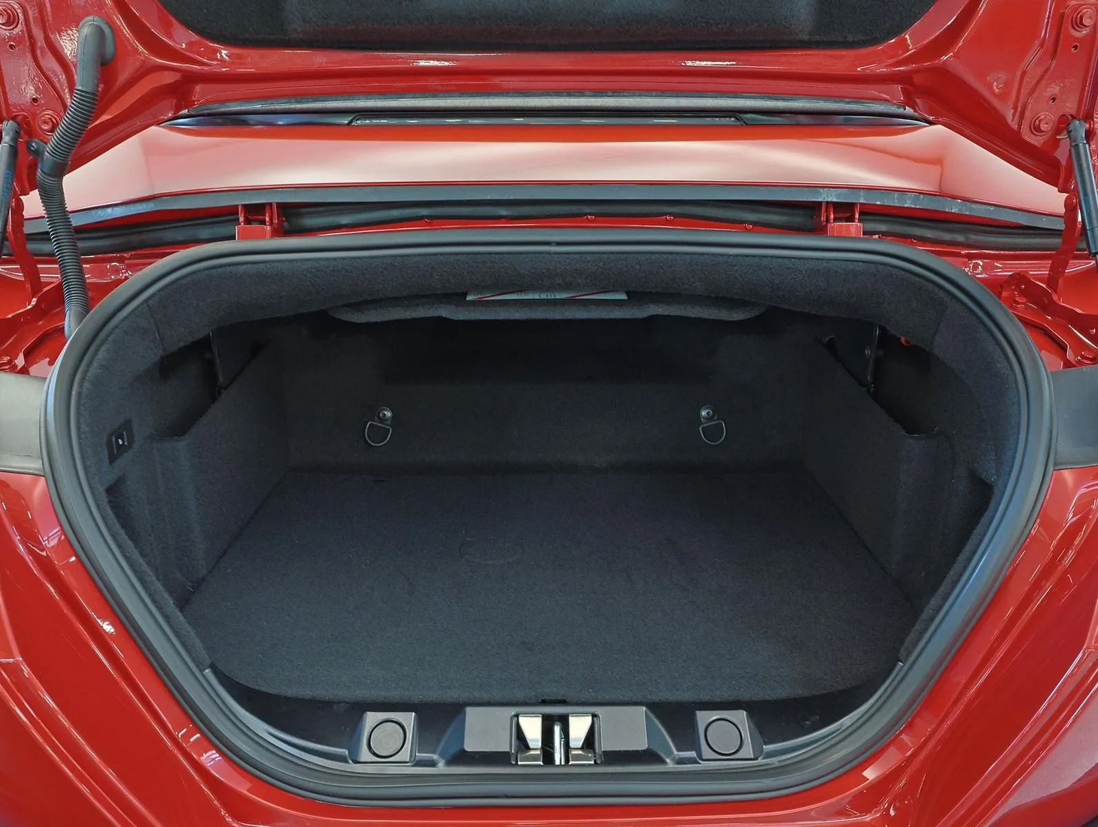 2025 Ferrari Roma Spider, 22/22