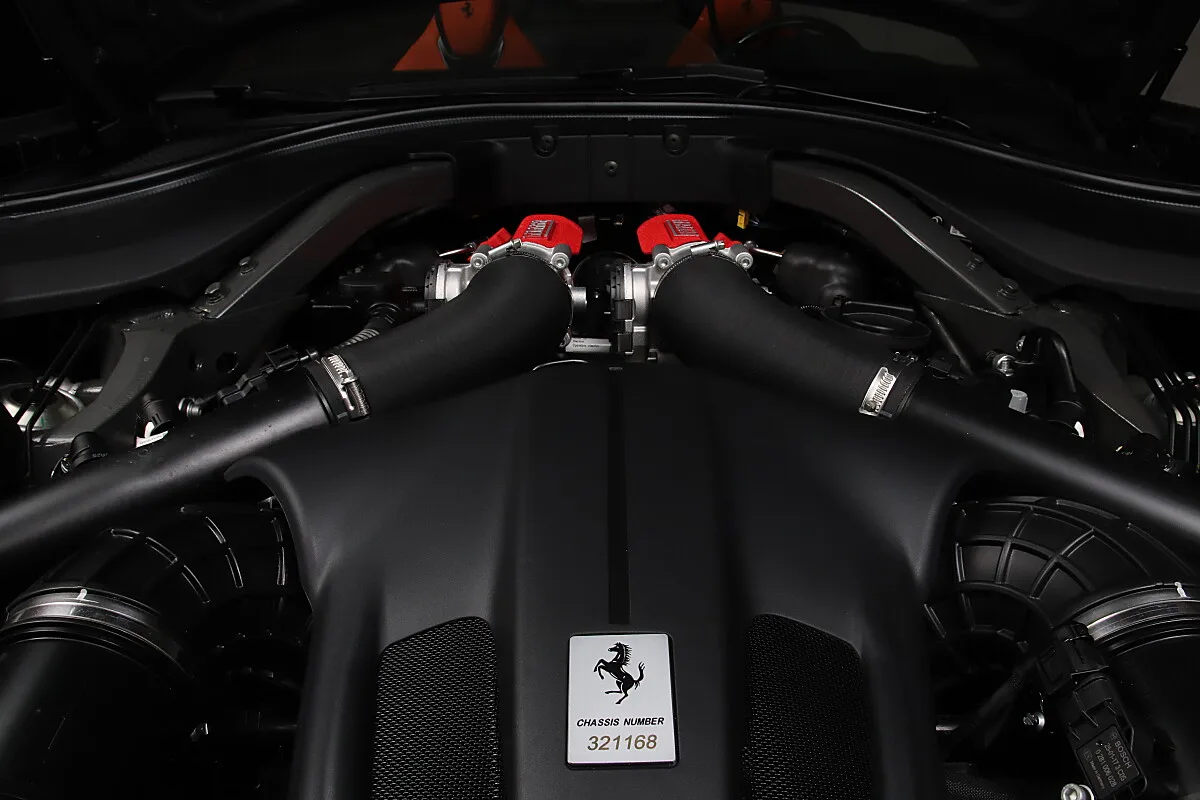 2025 Ferrari Roma Spider angeboten von einem Fachhändler in Unterweitersdorf, Österreich, Foto 11 von 15