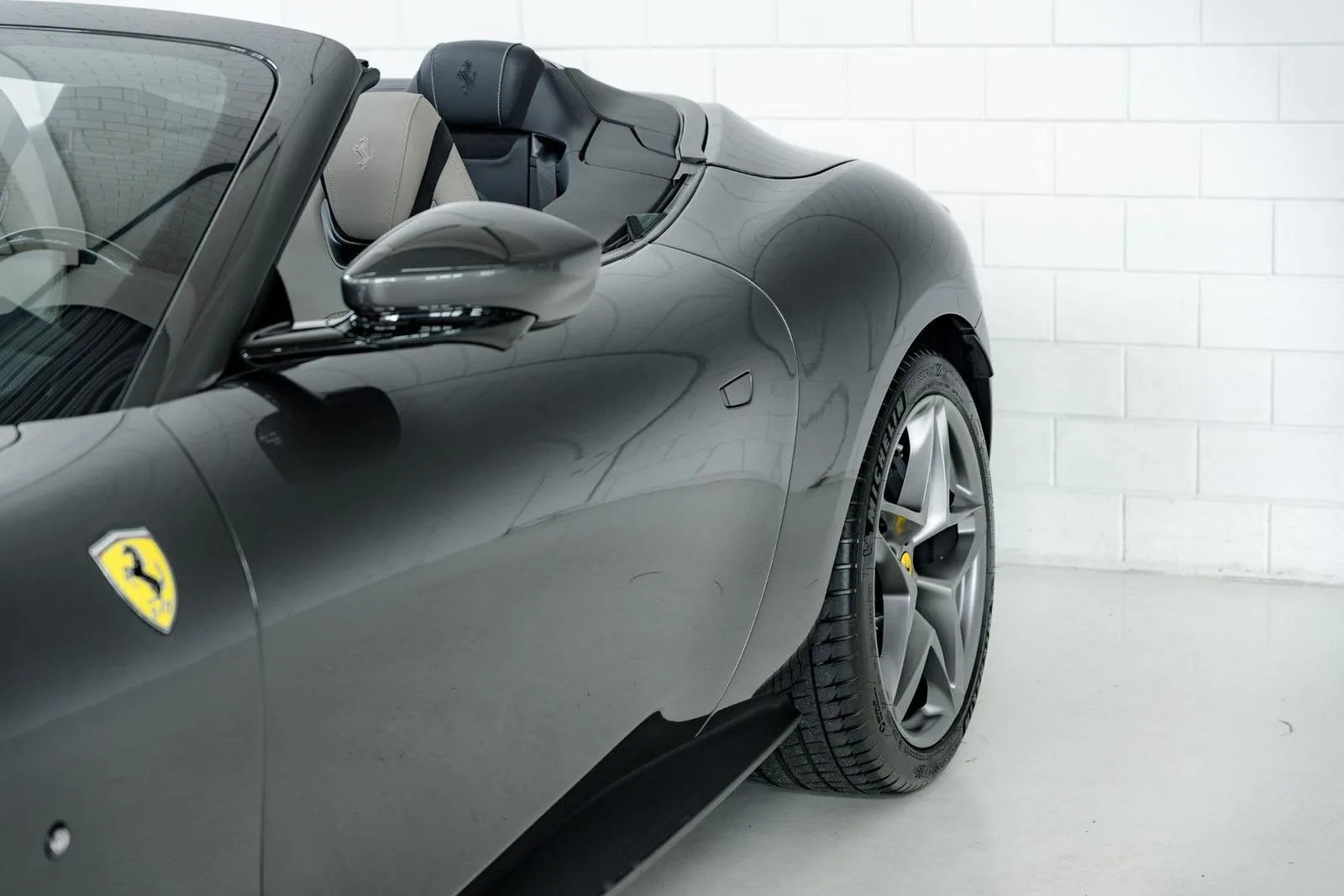 2025 Ferrari Roma Spider, 9/30