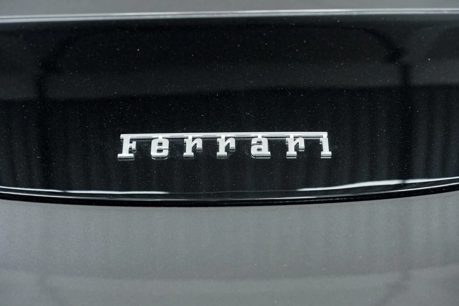 2025 Ferrari Roma Spider, 11/30