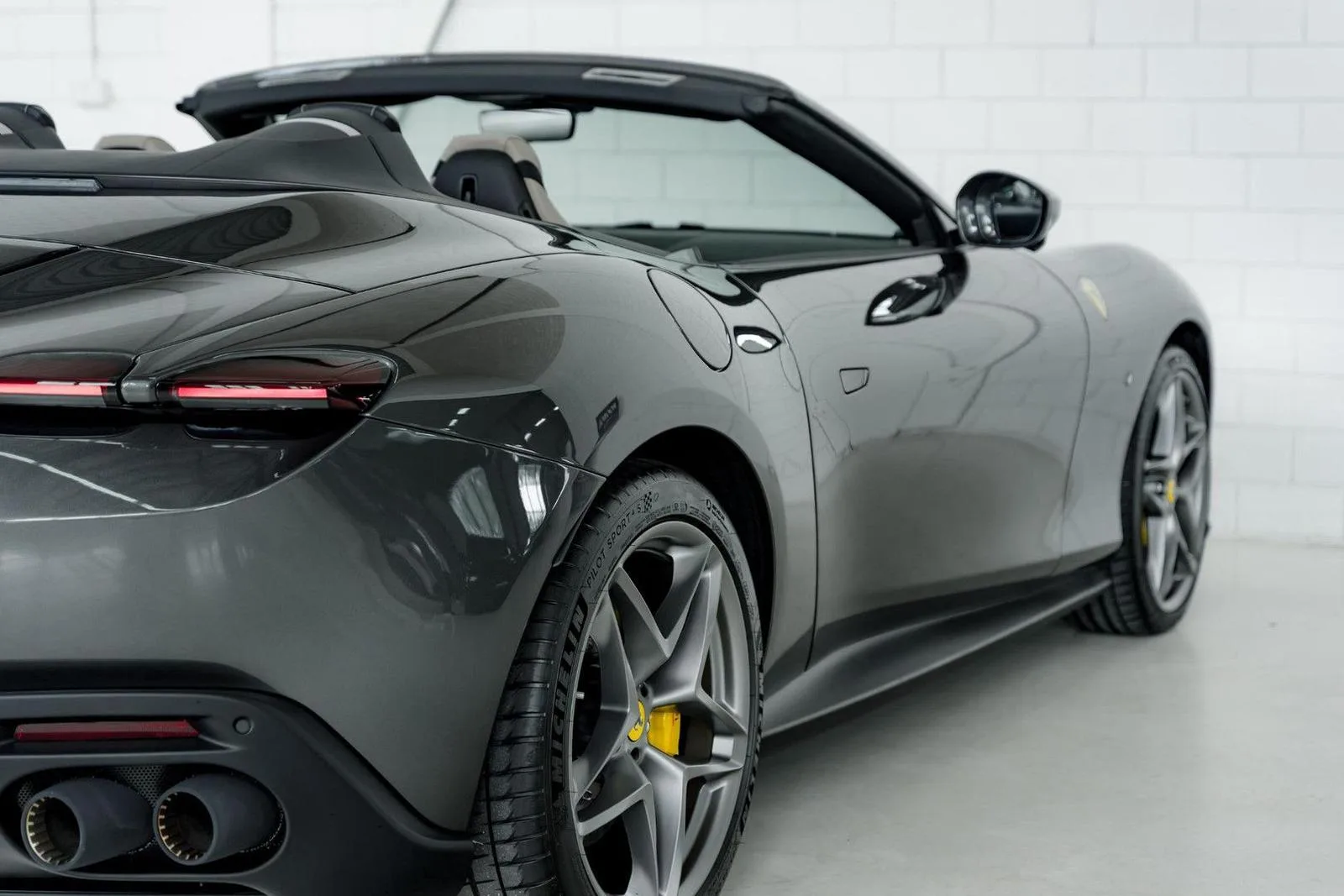 2025 Ferrari Roma Spider, 16/30