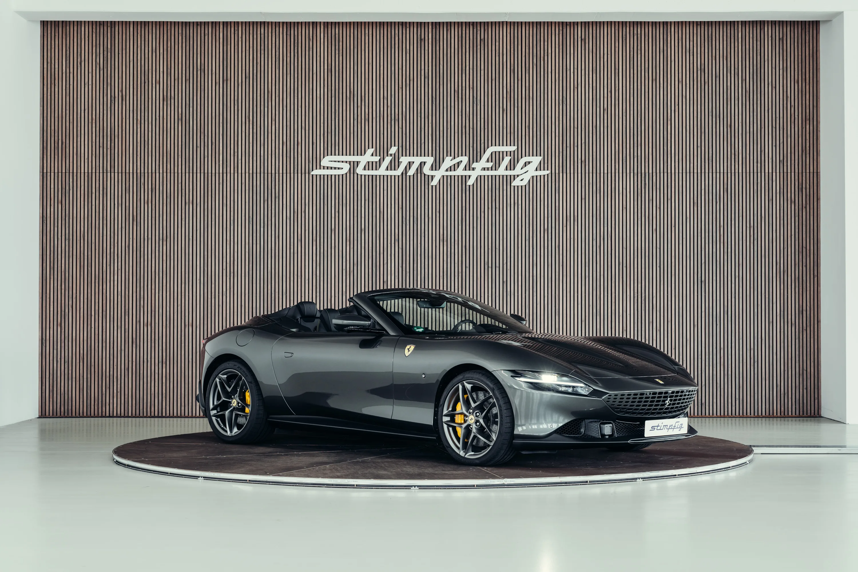 2025 Ferrari Roma Spider, 7/30