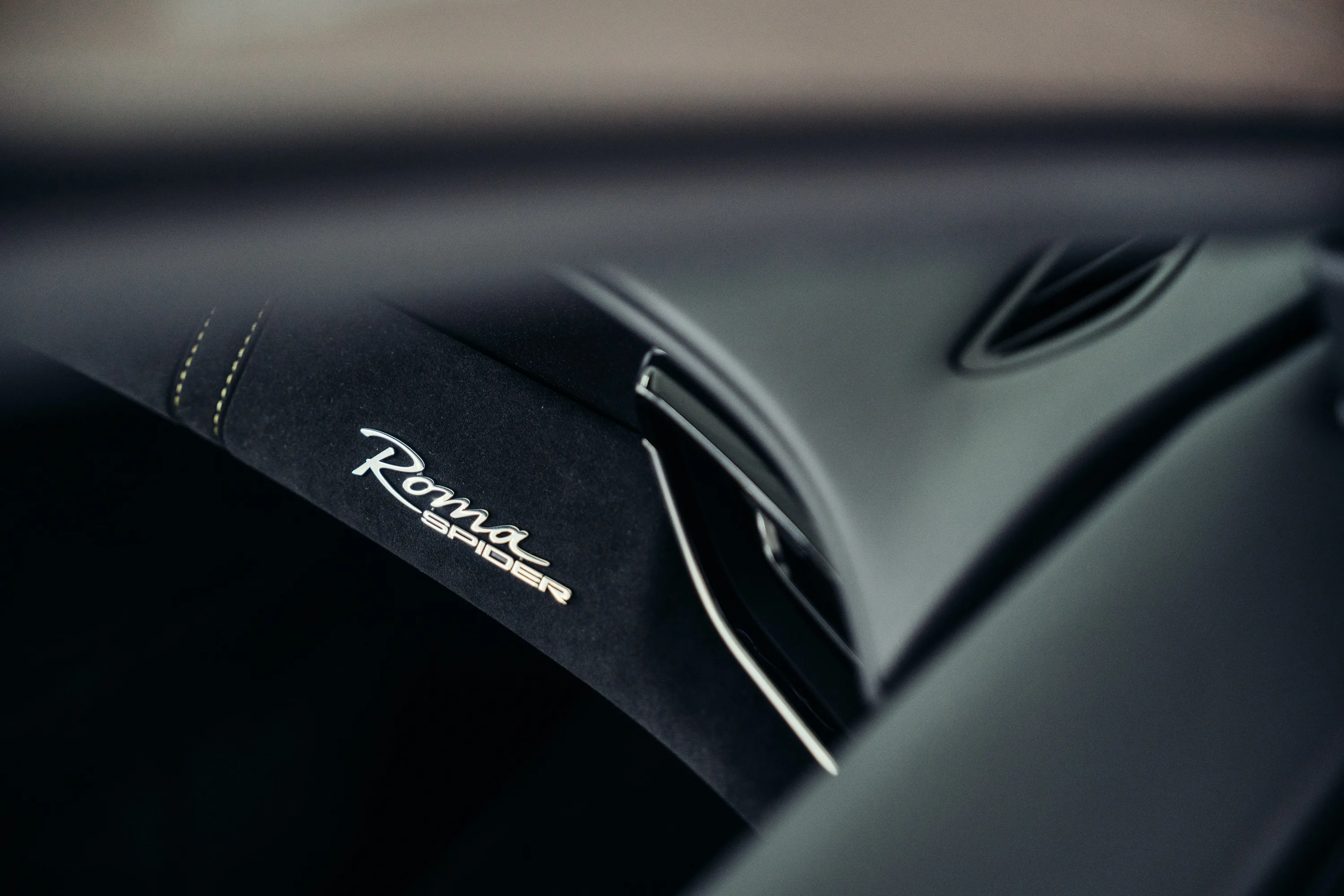 2025 Ferrari Roma Spider, 29/30